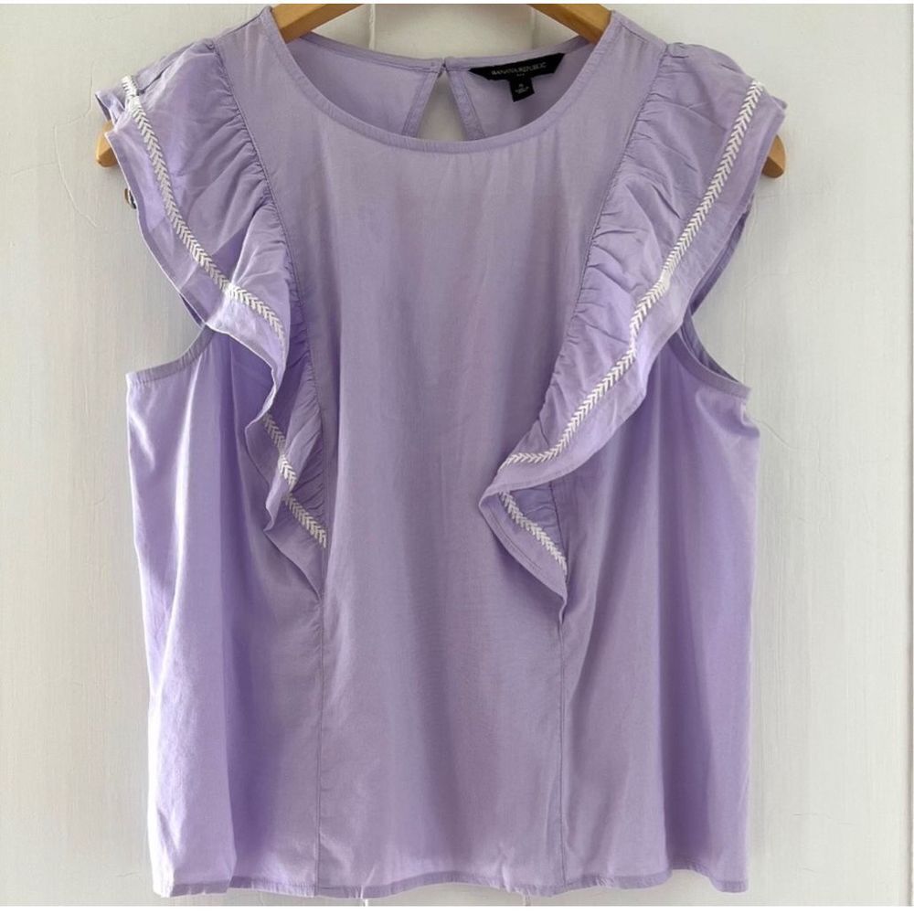 Banana republic lilac tops size L